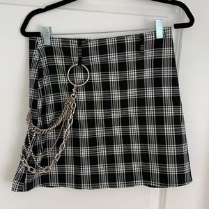 I am Gia plaid miniskirt with chain belt